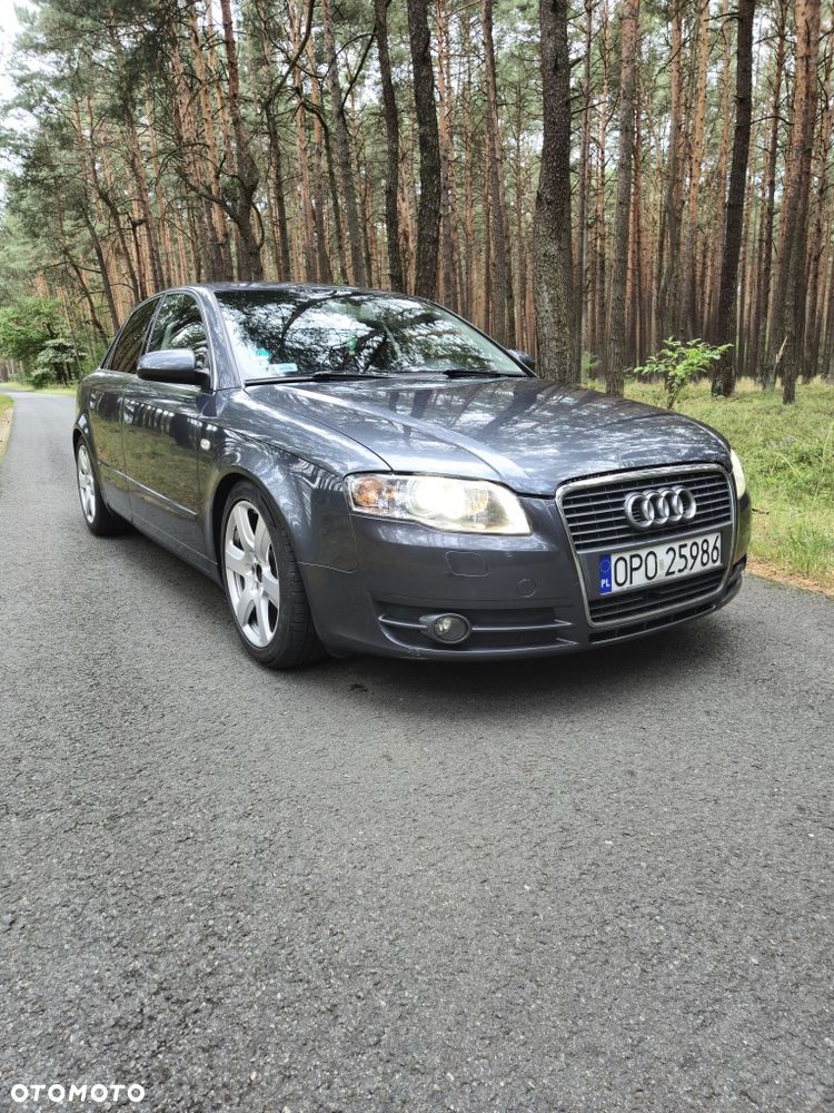 Audi A4 Limousine - 2