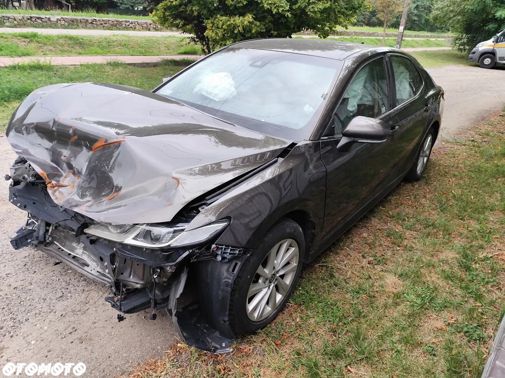 Toyota Camry 2.5 Hybrid Comfort CVT - 8