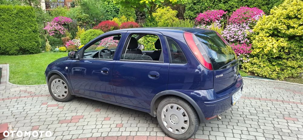 Opel Corsa - 1