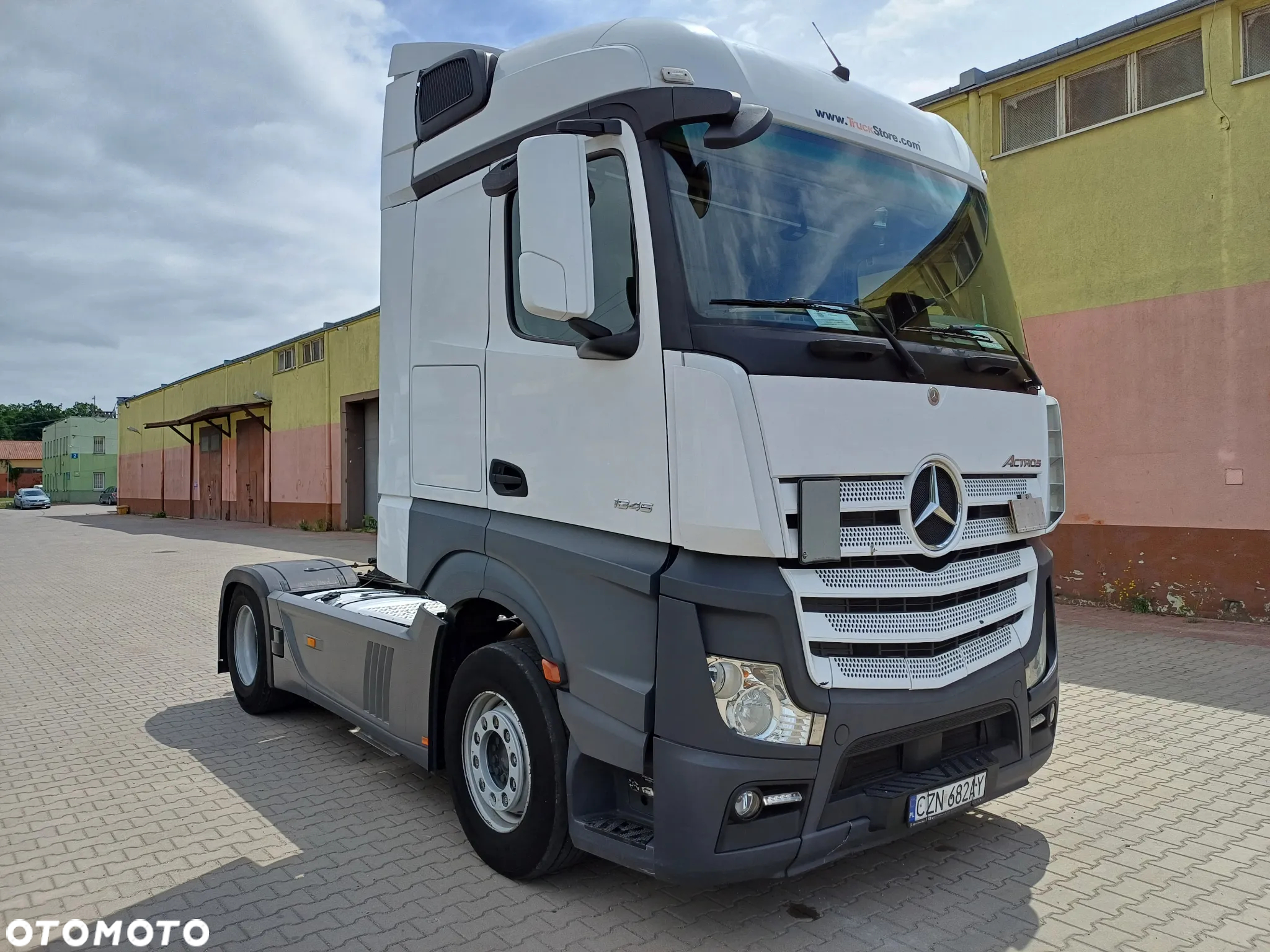 Mercedes-Benz Actros 1845 LS - 4