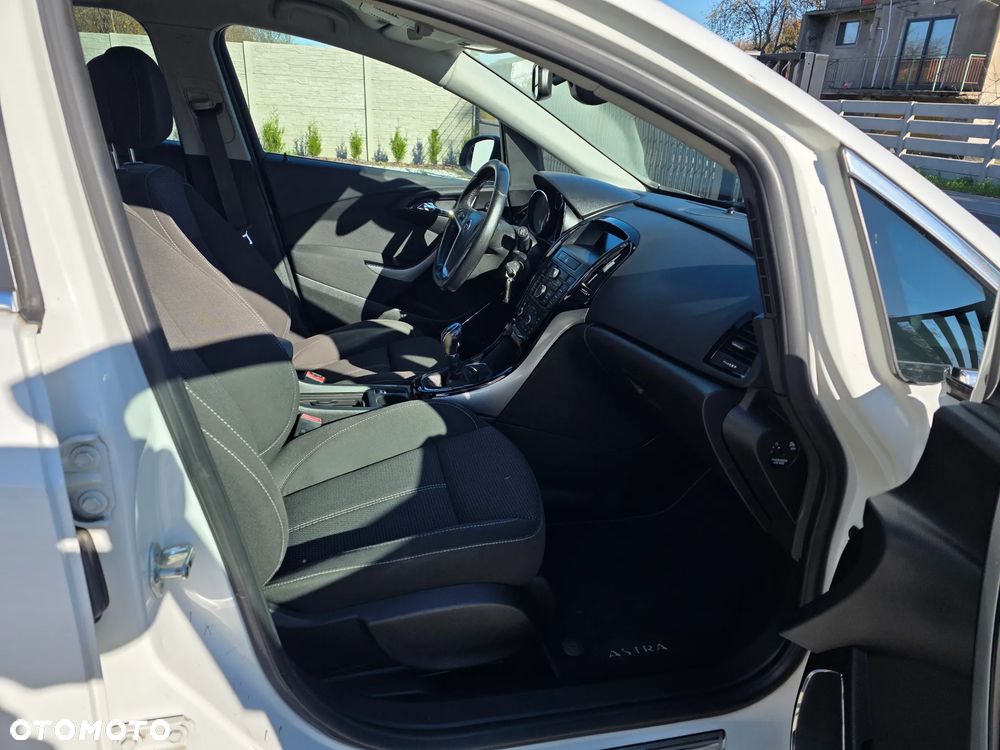 Opel Astra 2.0 BiTurbo CDTI DPF ecoFLEX SportsTourer St - 6