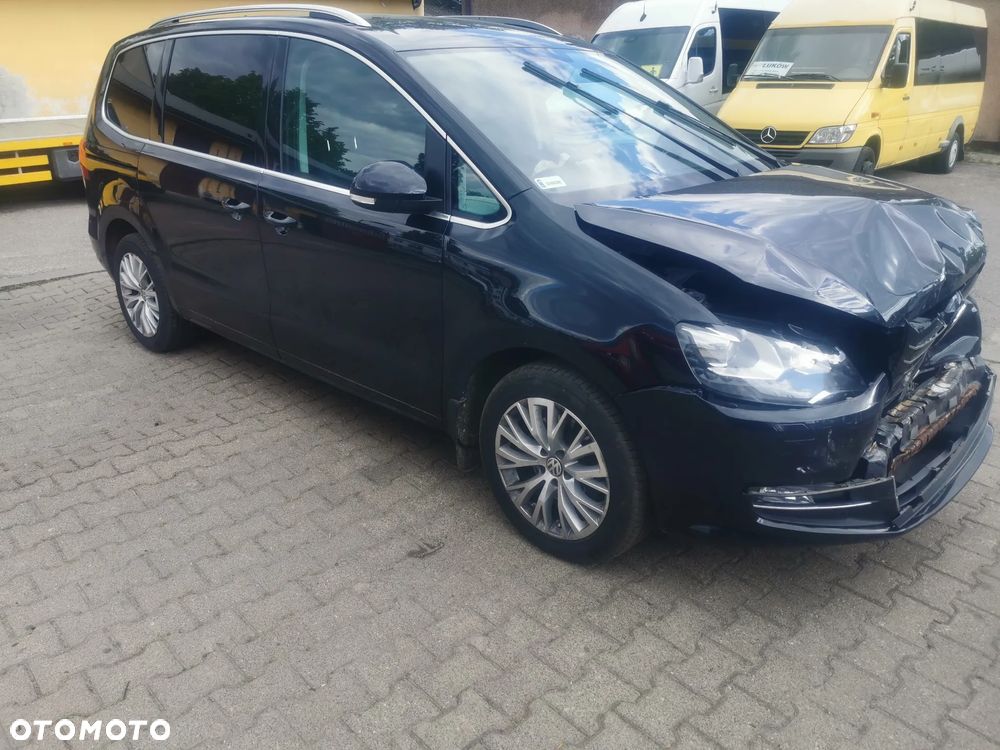 Volkswagen Sharan 2.0 TDI 4Mot Highline - 3