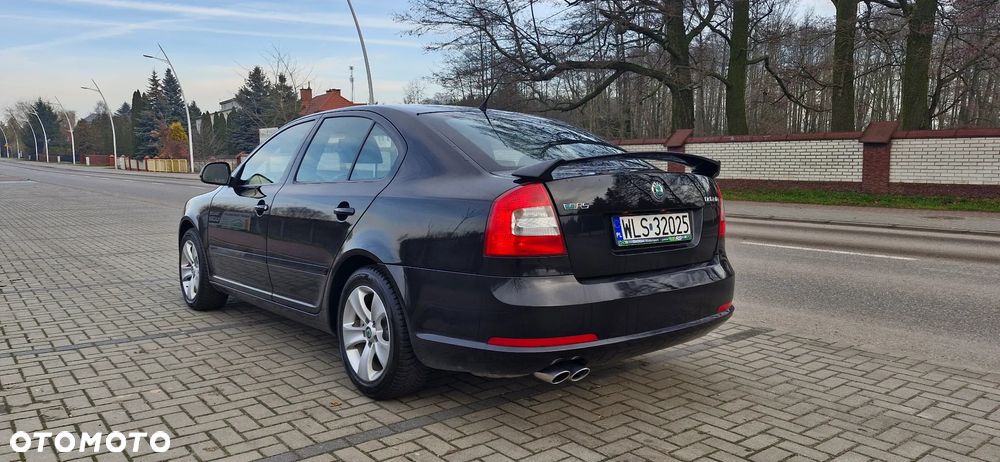 Skoda Octavia 2.0 TDI DPF DSG RS - 4