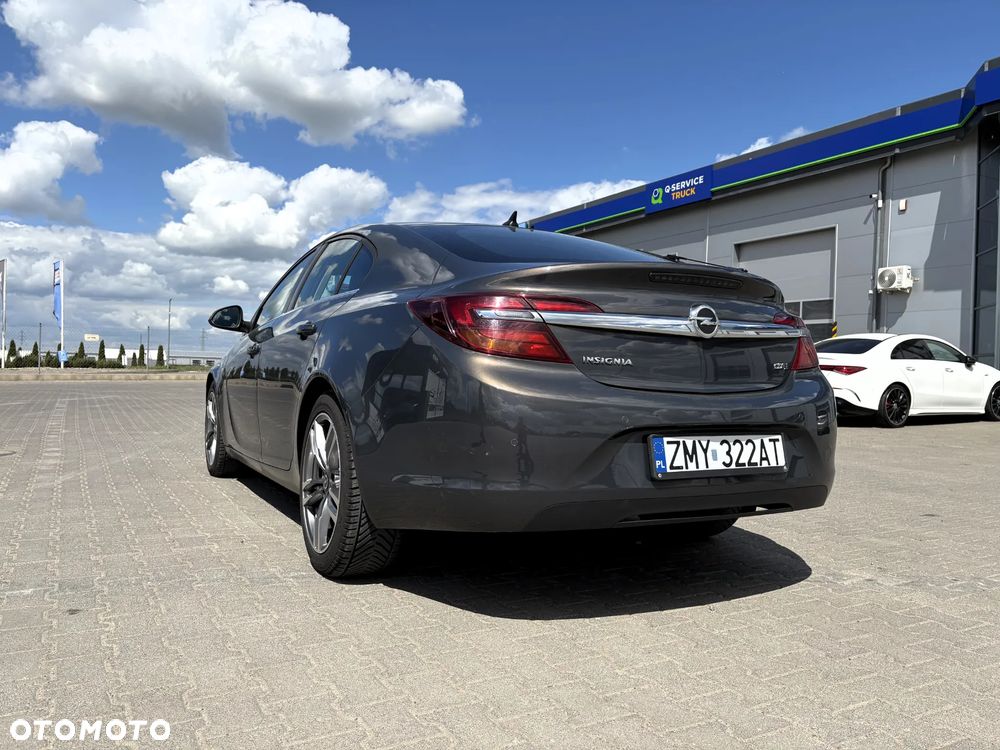 Opel Insignia 2.0 CDTI Edition S&S - 9