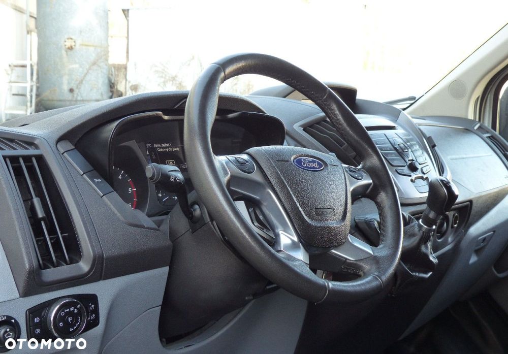 Ford Transit - 2