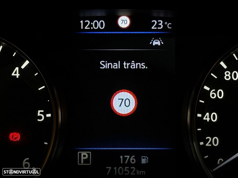 Nissan Qashqai 1.5 dCi N-Connecta DCT - 28