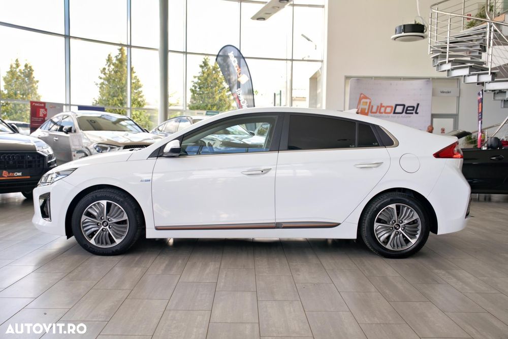 Hyundai IONIQ Style - 8