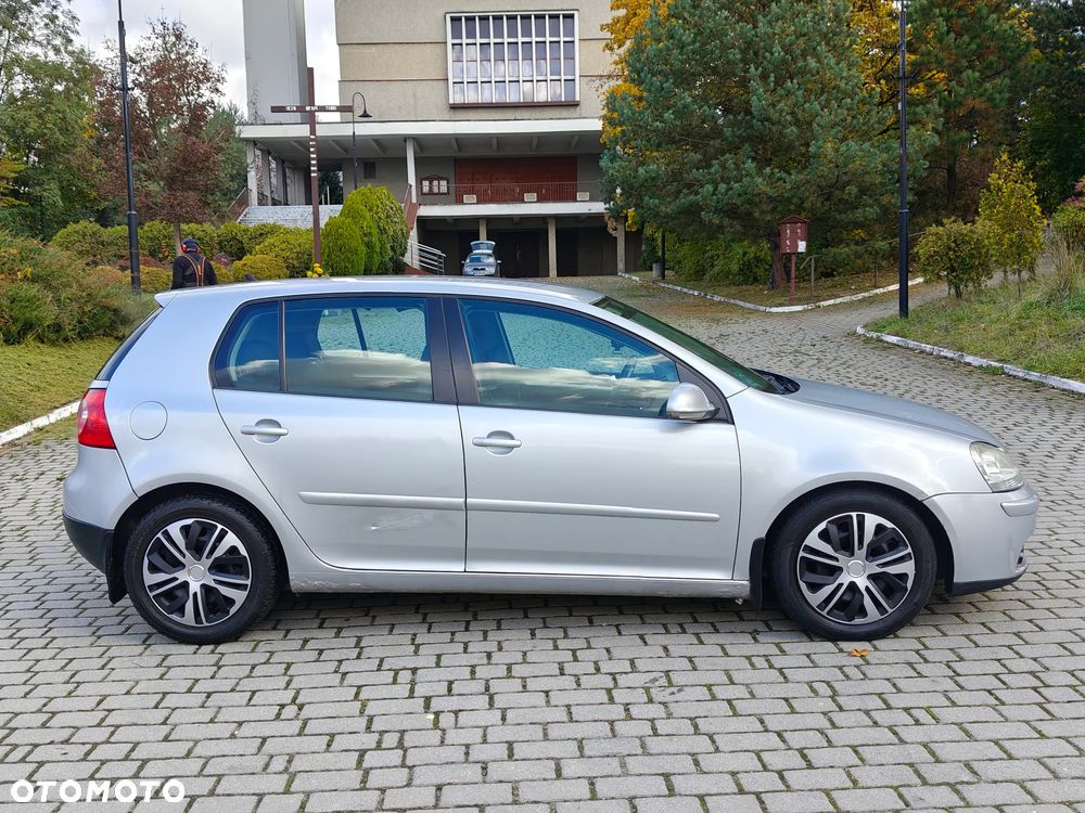 Volkswagen Golf 1.4 Comfortline - 27