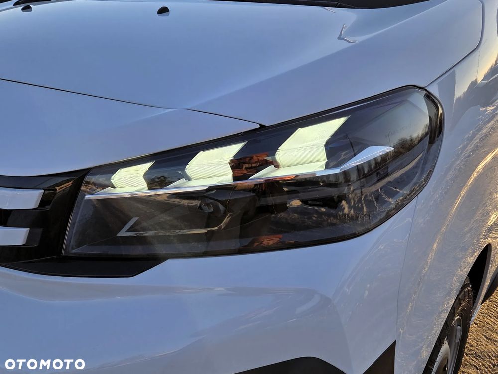 Peugeot Expert long - 18