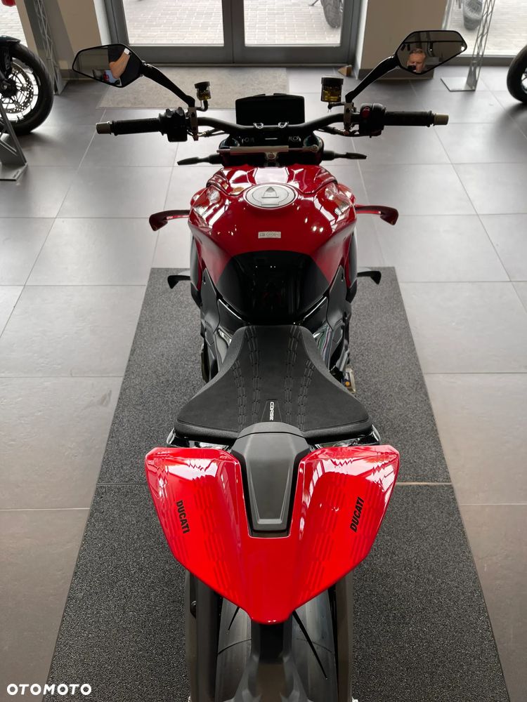 Ducati Streetfighter V4 - 15