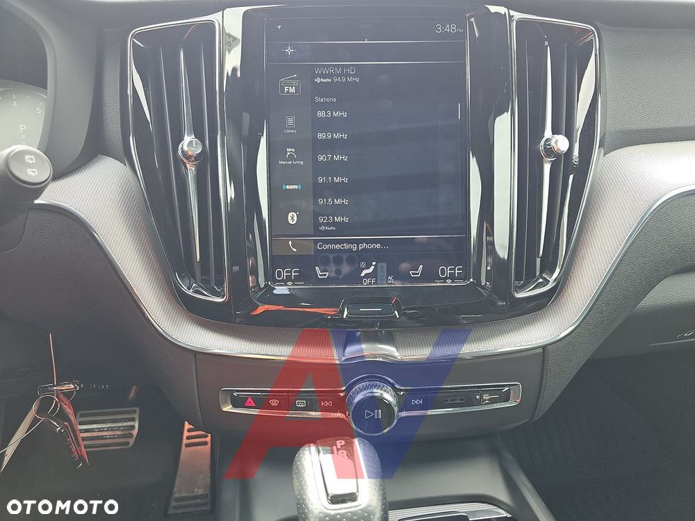 Volvo XC 60 T6 AWD Geartronic RDesign - 9