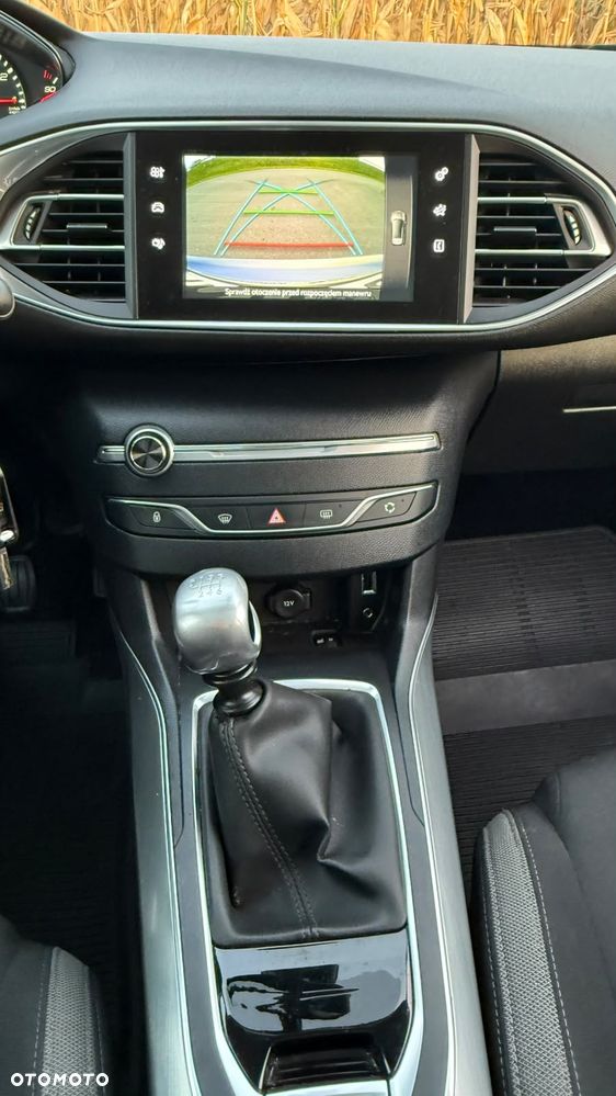 Peugeot 308 - 11