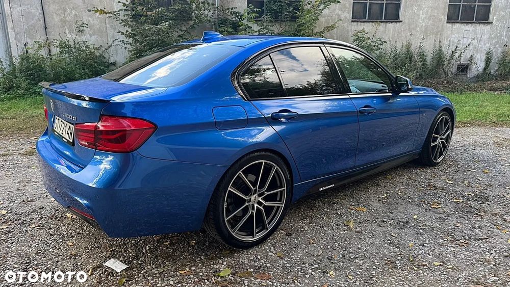 BMW Seria 3 320d - 11