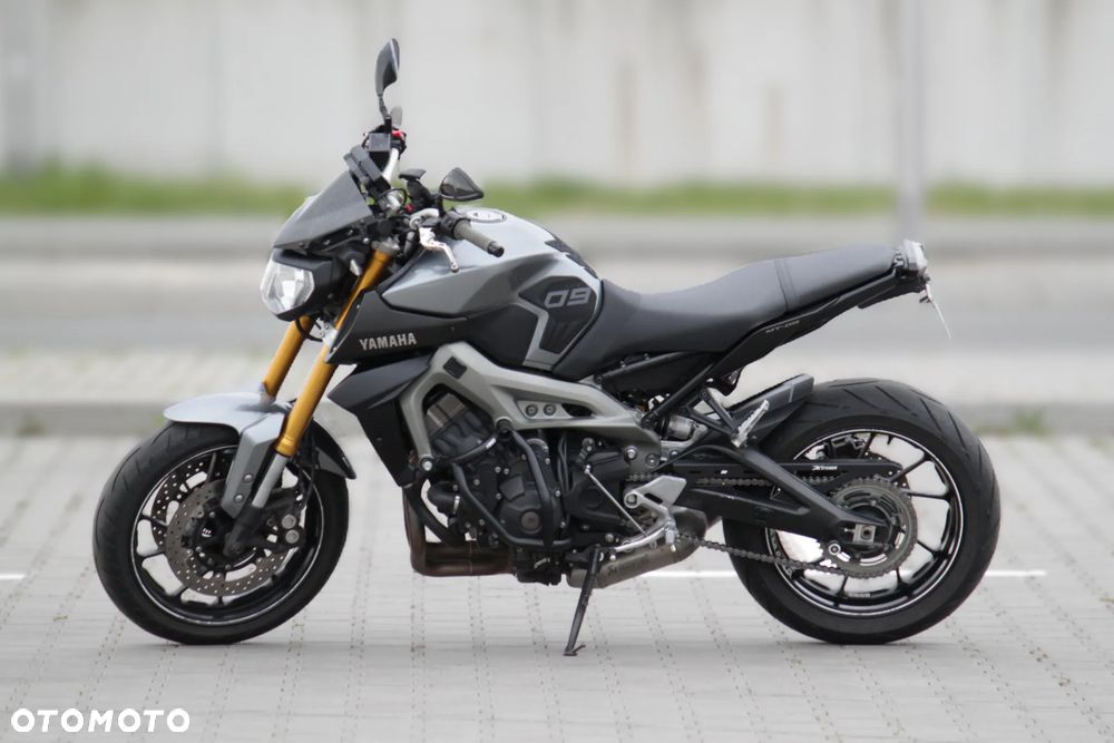 Yamaha MT - 5