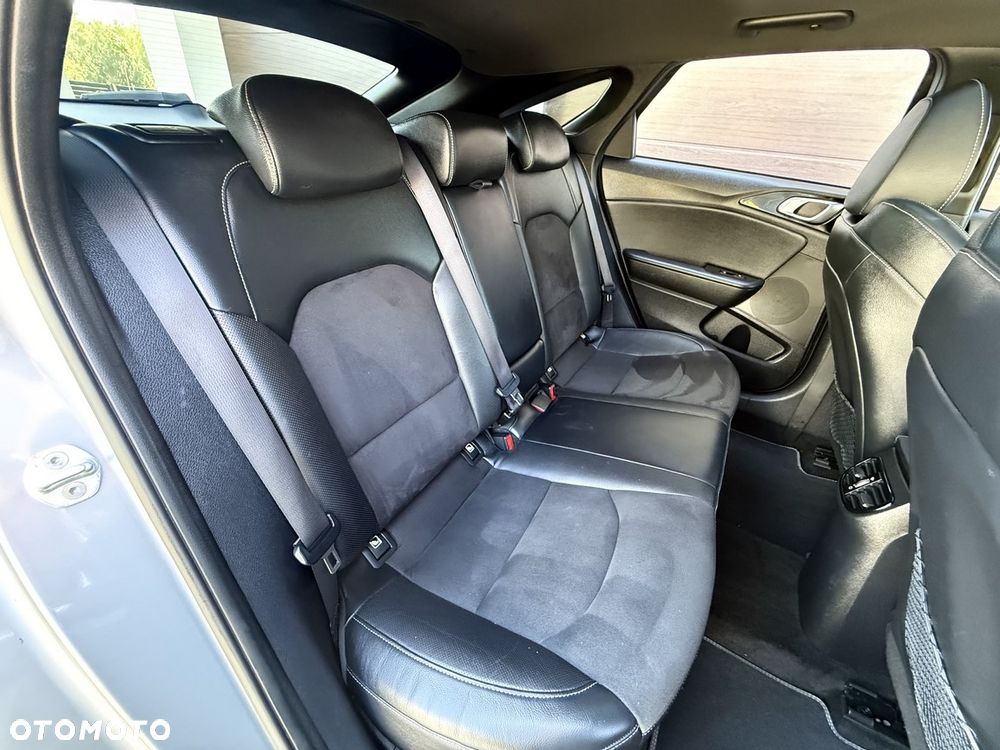 Kia ProCeed 1.5 T-GDI DCT7 OPF GT LINE - 27