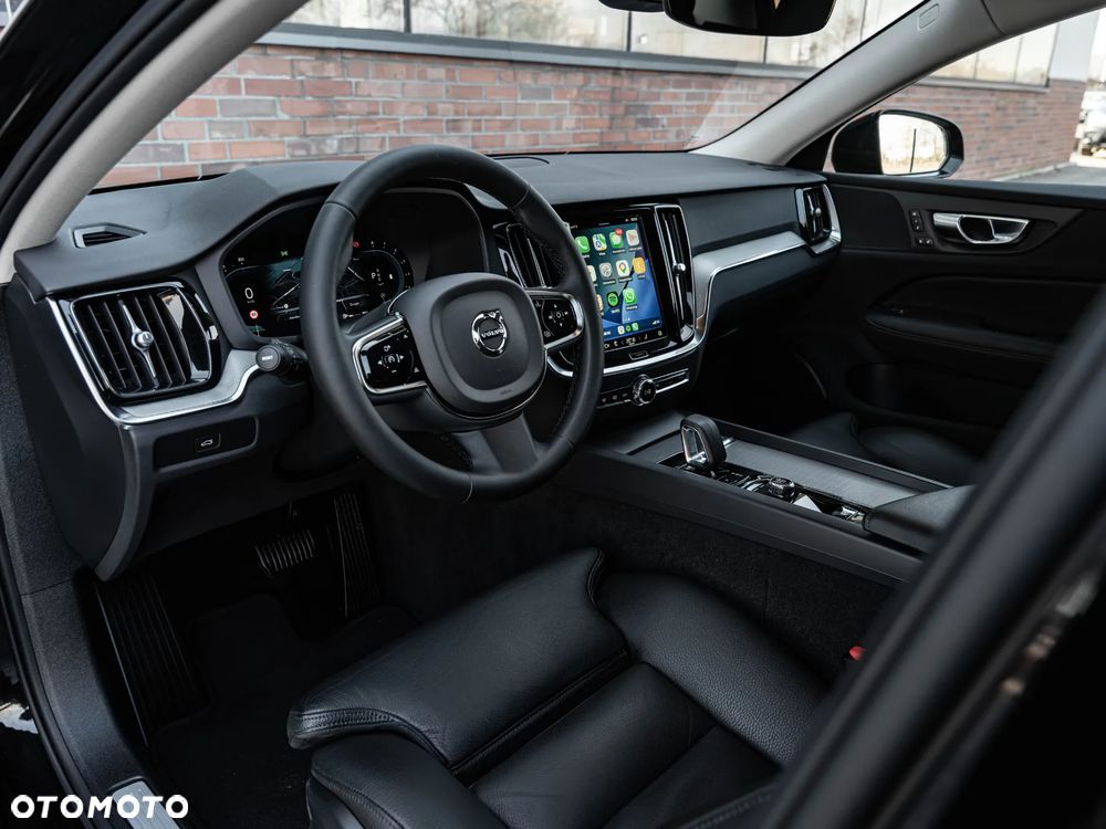 Volvo S60 B4 B DKG Plus Dark - 22