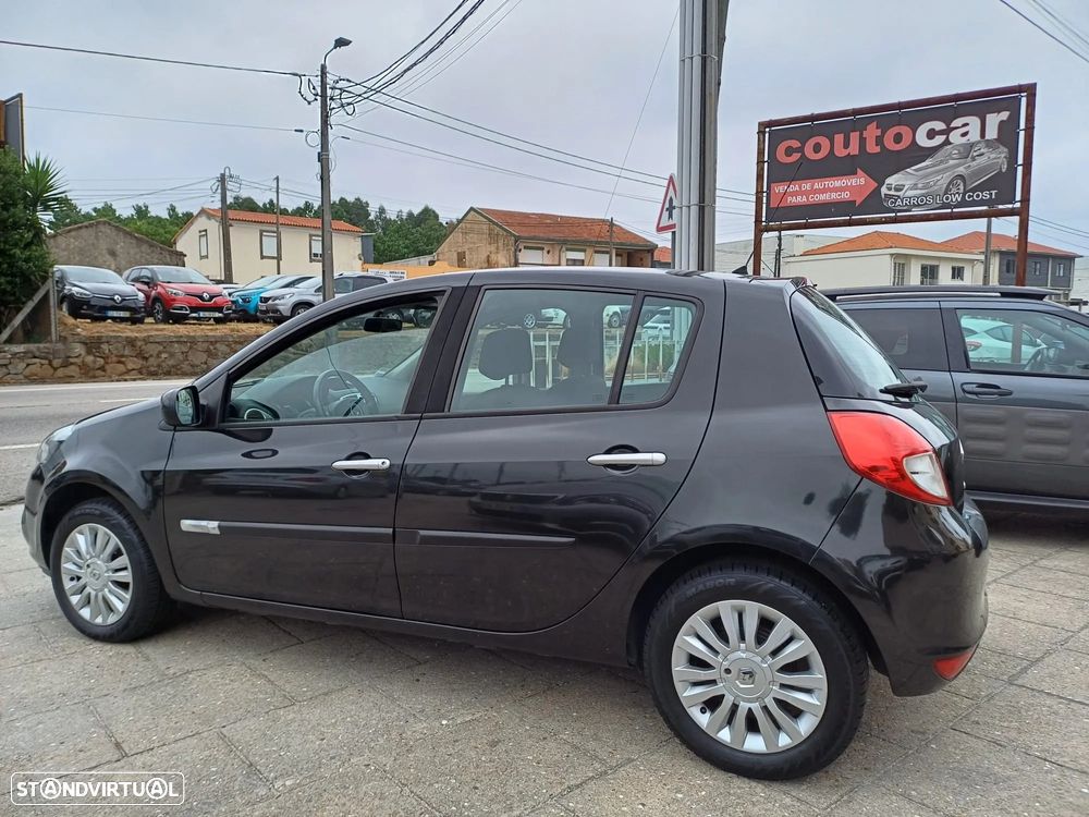 Renault Clio 1.2 16V Privilège - 5