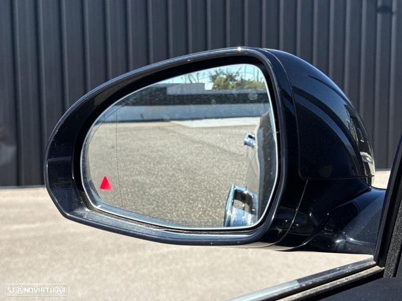 Mercedes-Benz E 220 - 16