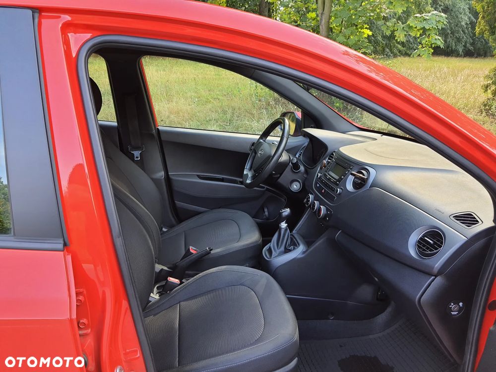 Hyundai i10 1.0 GO - 12