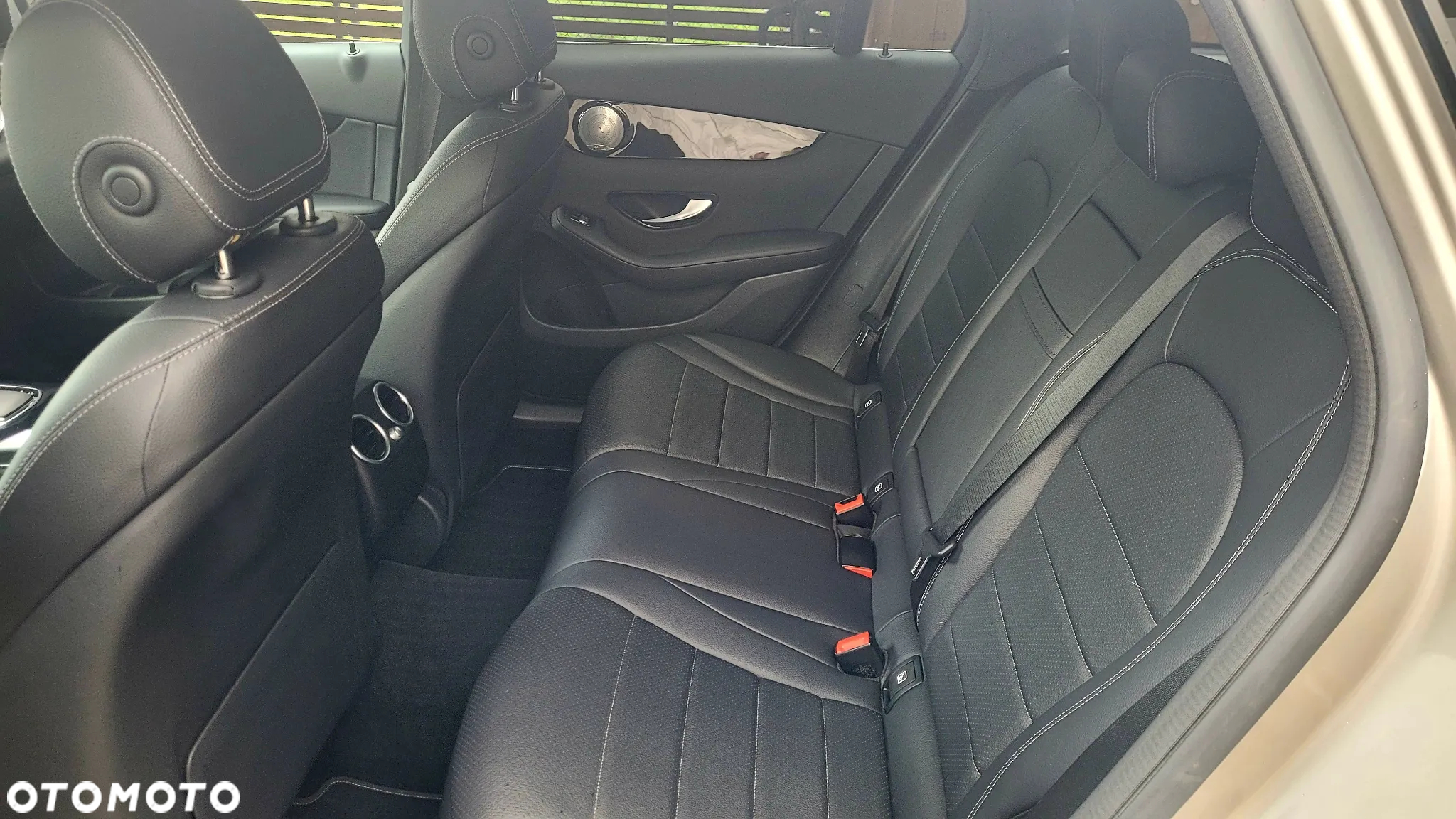 Mercedes-Benz GLC 200 d 4-Matic - 9