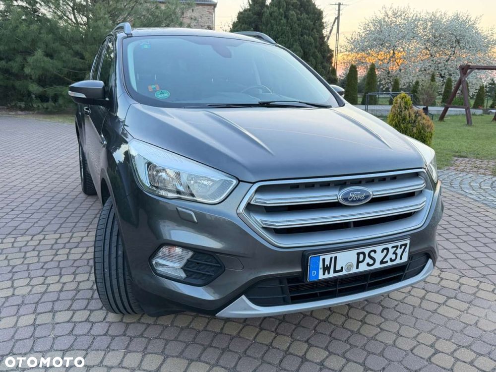 Ford Kuga - 30