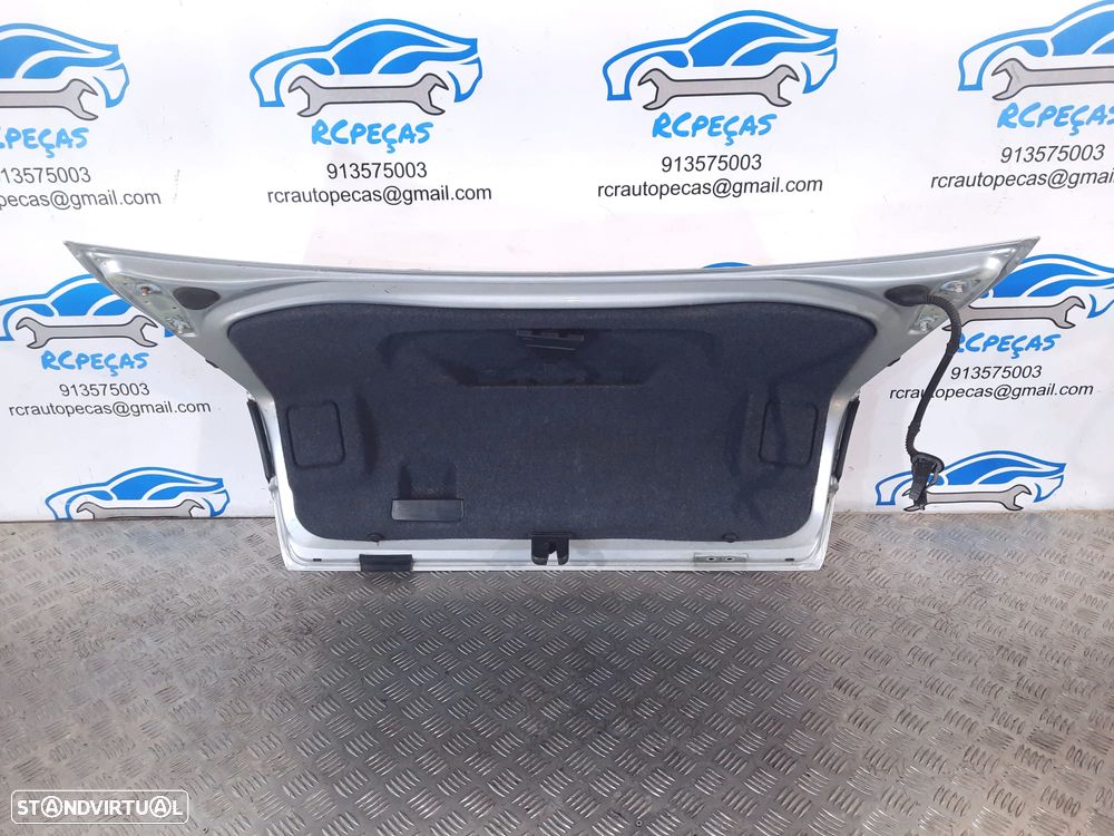 PORTA TAMPA MALA AUDI A4 B7 SLINE S LINE S-LINE SEDAN CARRO 8E5827023AA 8E5827023A 8E5827023 FECHO PUXADOR LUZ 3º STOP - 6