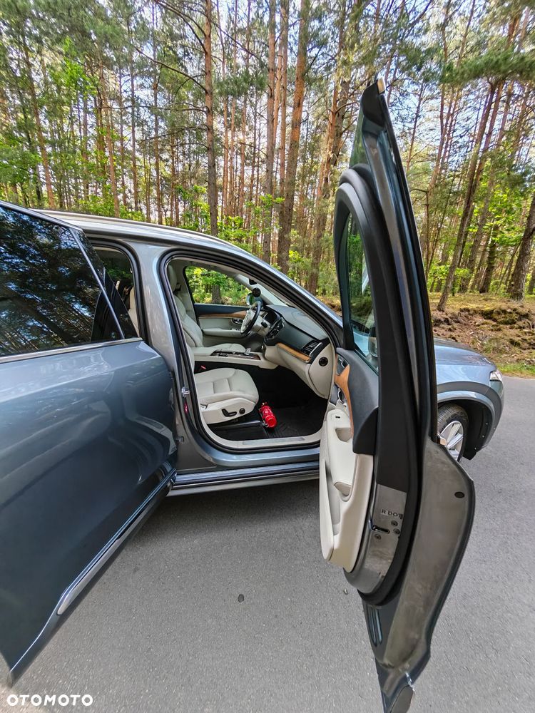 Volvo XC 90 T8 AWD Twin Engine Geartronic Inscription - 24