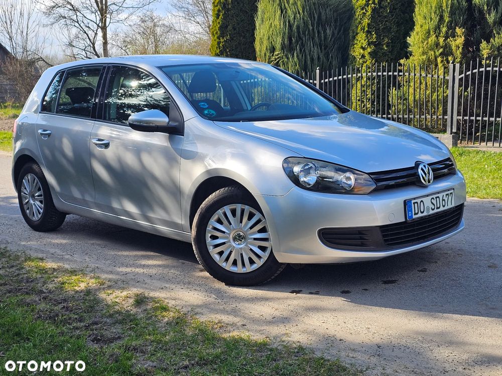 Volkswagen Golf - 27