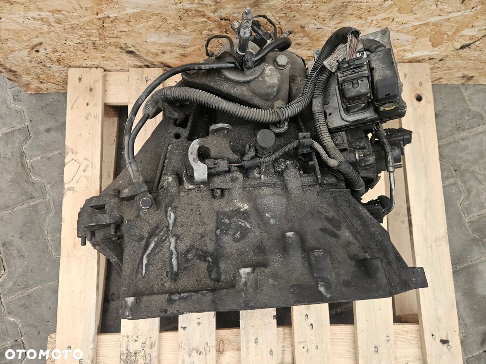 Citroen C4 Picasso 1.6 HDI 9HZ Skrzynia Biegów Automat 20DS18 9663876280 - 3