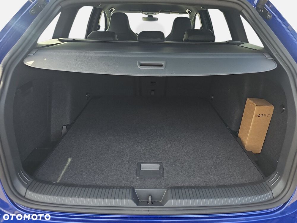 Volkswagen Golf - 19