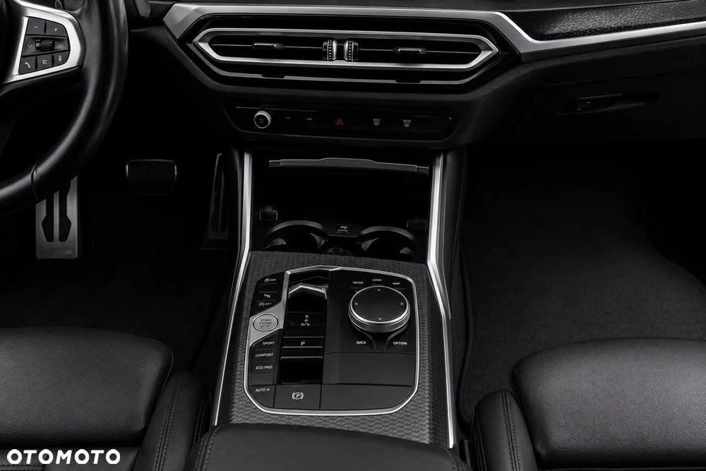 BMW Seria 2 M240i xDrive - 11