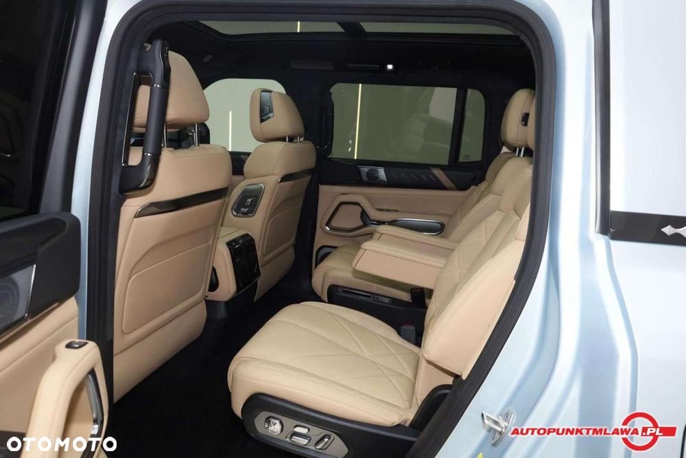 BYD Leopard 8 - 14
