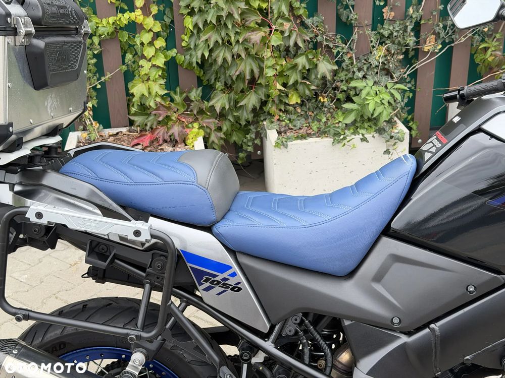 Suzuki DL - 20