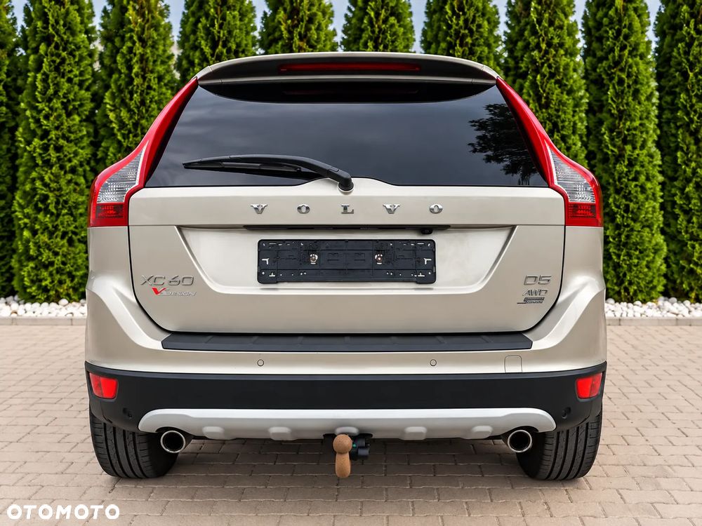 Volvo XC 60 D5 AWD RDesign - 6
