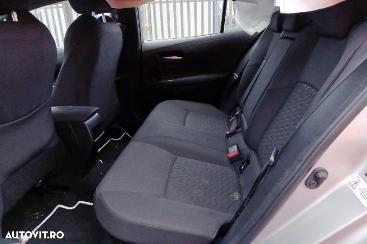 Dezmembrez Toyota Corolla E210 [2019 - 2022] Hatchback 1.8 Hybrid CVT - 6