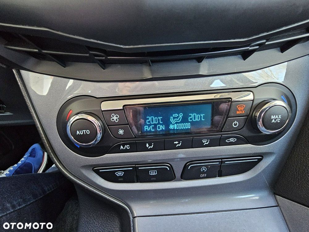 Ford Focus 1.6 EcoBoost Gold X (Edition Start) - 28