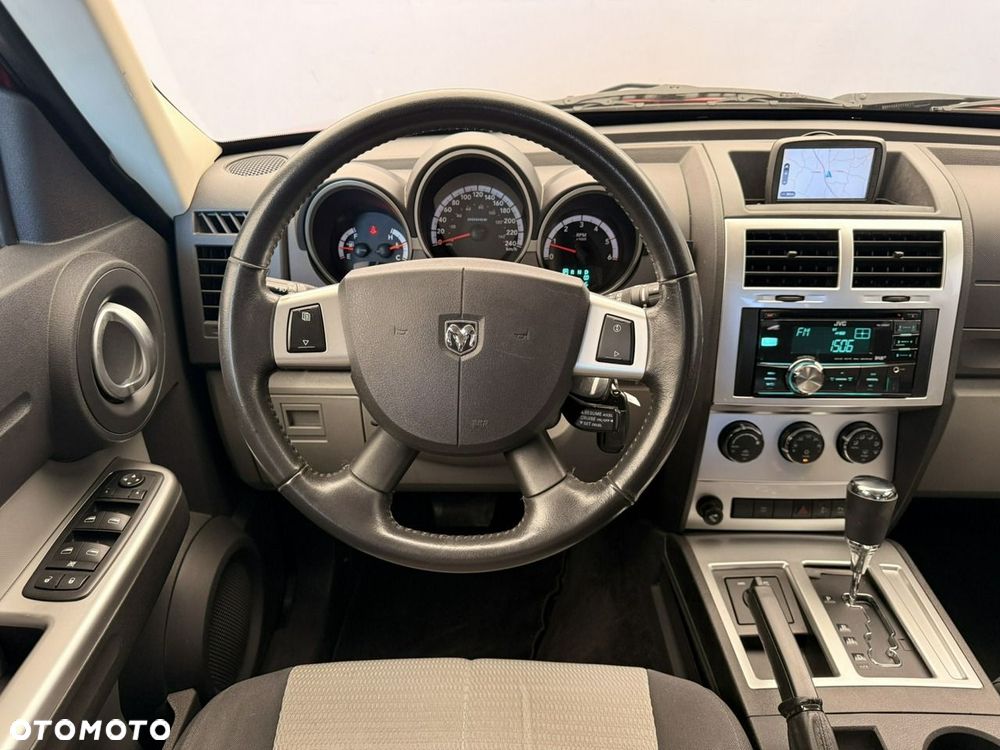 Dodge Nitro 2.8 CRD DPF Automatik SXT - 5
