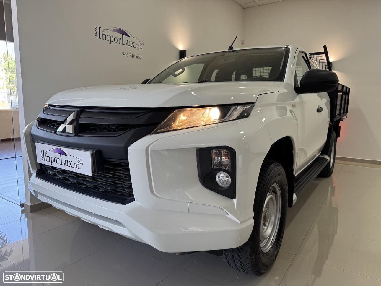 Mitsubishi L 200 2.3 DI-D CD Invite 4WD - 3