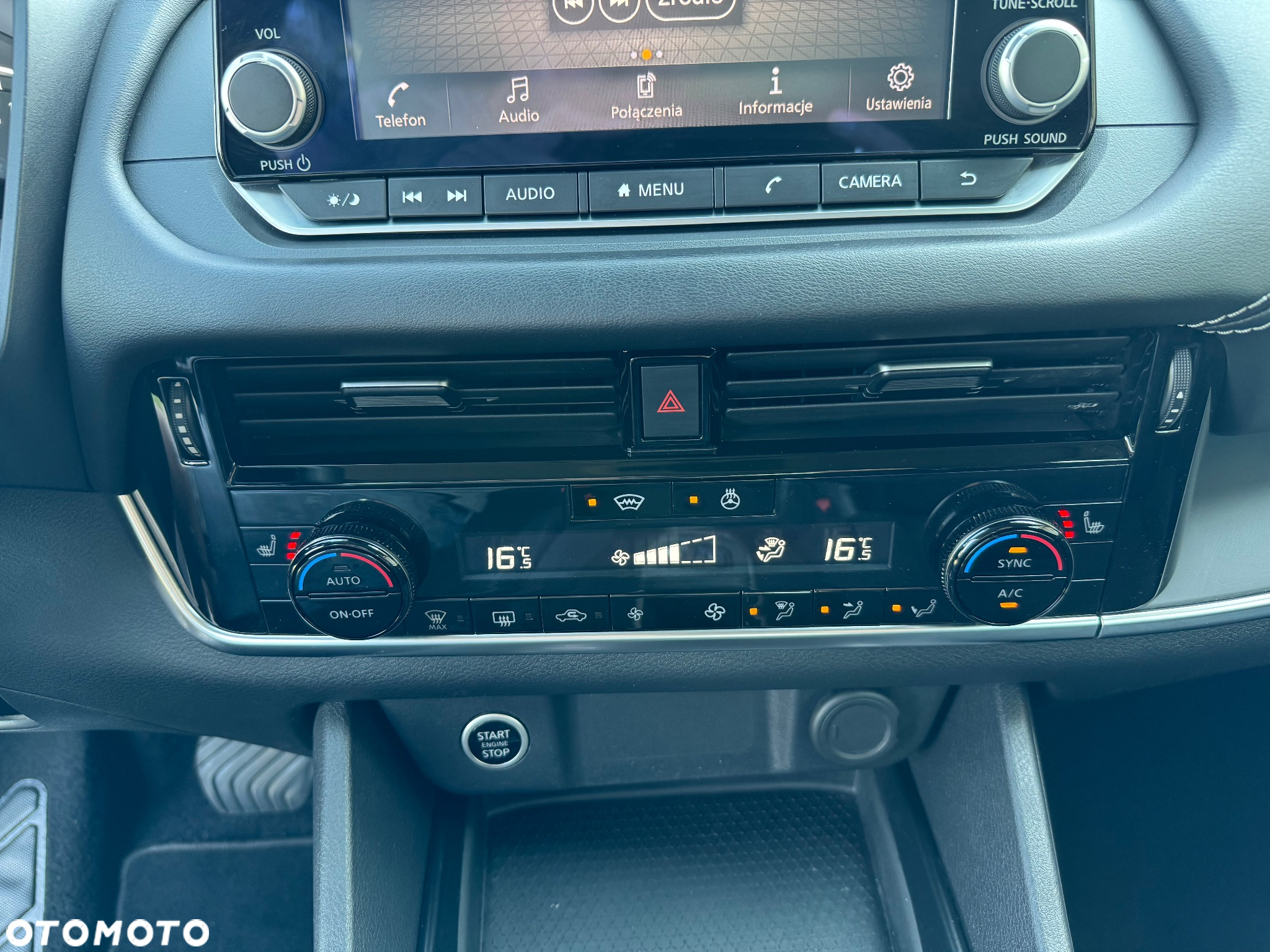 Nissan Qashqai - 22