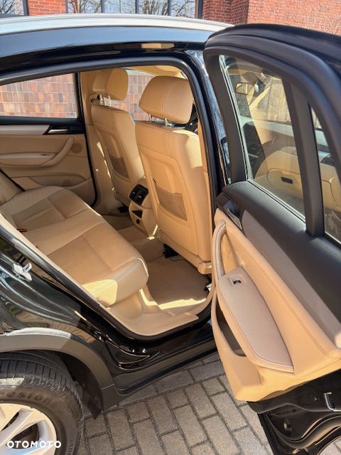 BMW X4 xDrive20i - 11