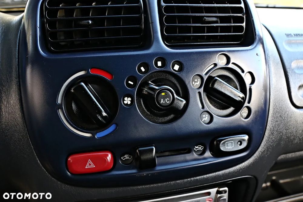 Suzuki Ignis - 37