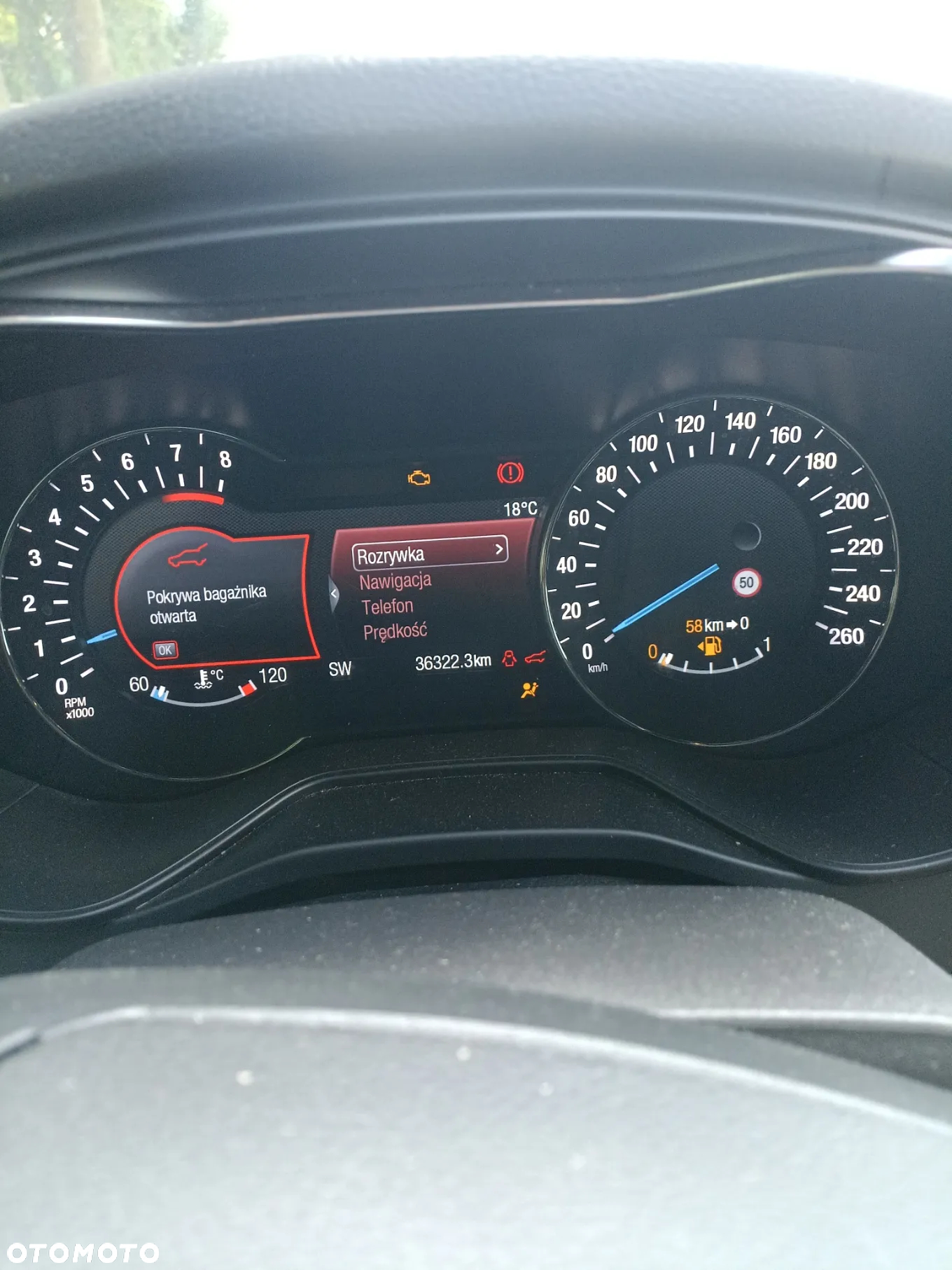 Ford Mondeo 1.5 EcoBoost ST-Line X - 25