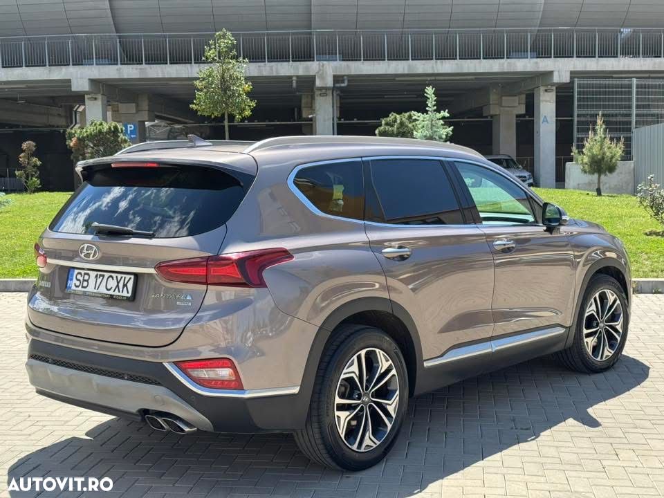 Hyundai Santa Fe 2.2 CRDi 4WD Luxury+ - 4