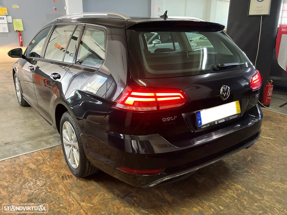 VW Golf Variant 1.6 TDi Confortline - 10