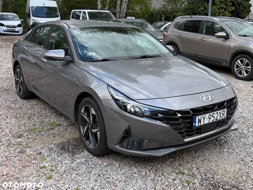 Hyundai Elantra 1.6 Smart - 1