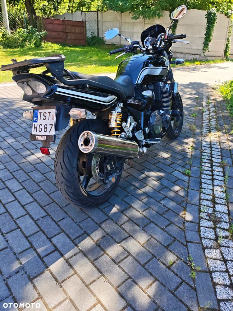 Yamaha XJR - 2