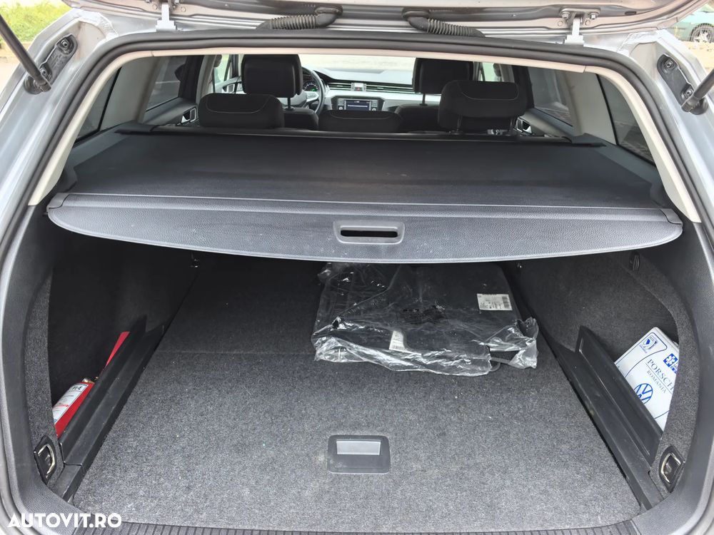 Volkswagen Passat 1.5 TSI ACT OPF DSG Comfortline - 26