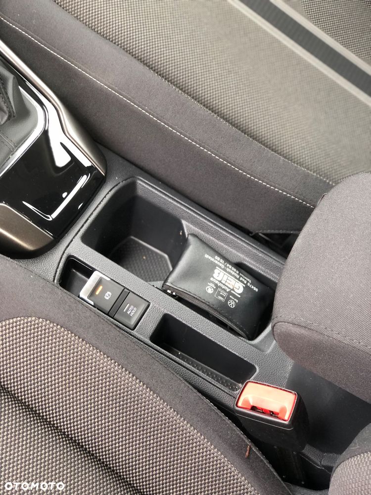 Volkswagen T-Roc 1.0 TSI Style - 32