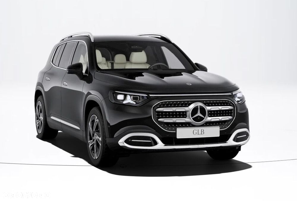 Mercedes-Benz GLB - 2