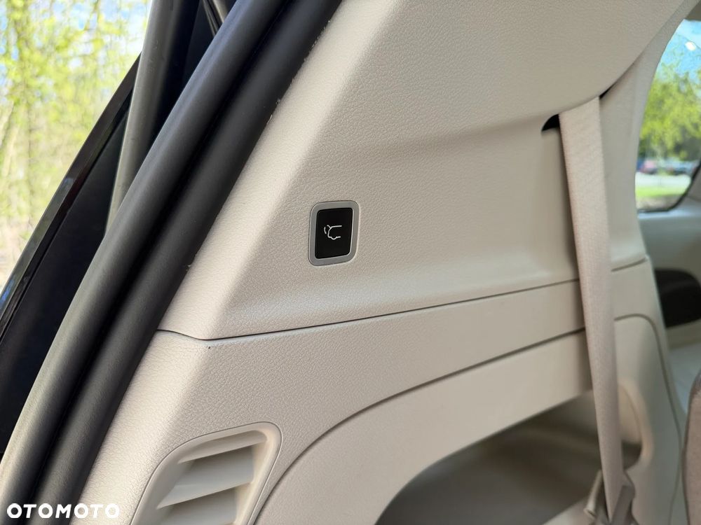 Chrysler Pacifica - 23